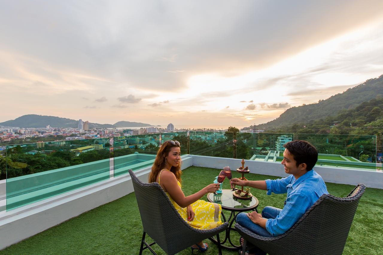 Fusion Suites Phuket Patong Luaran gambar Sky Bar